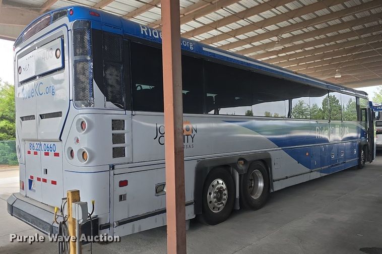 image for item DQ4559 2012 Motor Coach D4500 transit bus