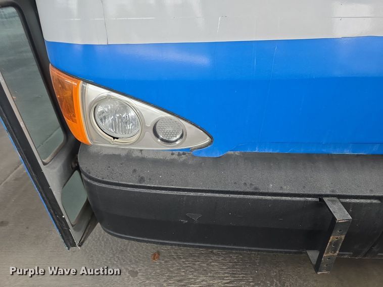 image for item DQ4559 2012 Motor Coach D4500 transit bus