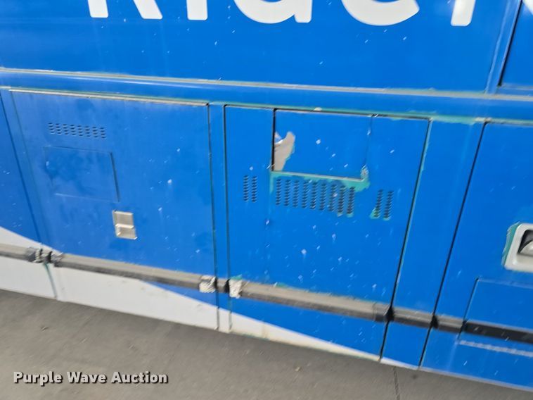 image for item DQ4559 2012 Motor Coach D4500 transit bus