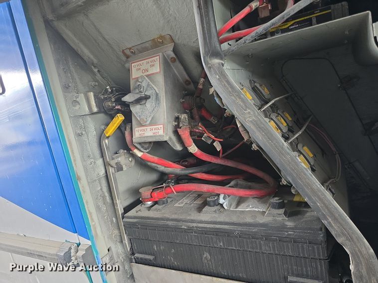 image for item DQ4559 2012 Motor Coach D4500 transit bus