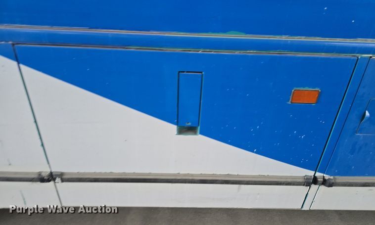 image for item DQ4559 2012 Motor Coach D4500 transit bus