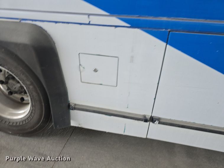 image for item DQ4559 2012 Motor Coach D4500 transit bus