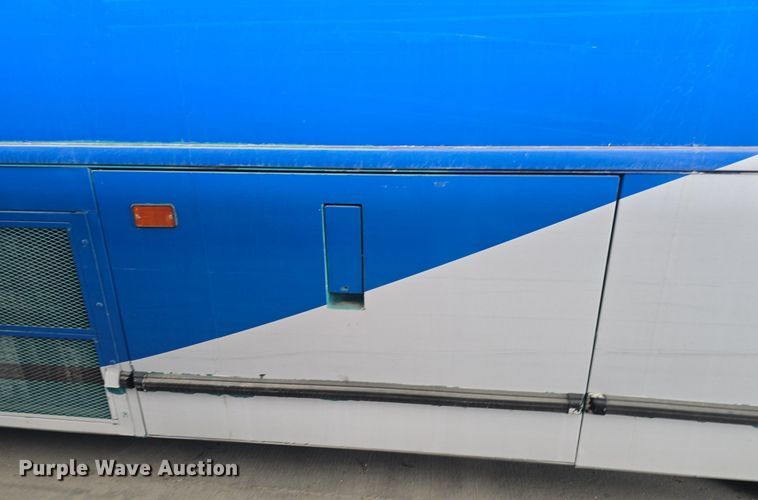 image for item DQ4559 2012 Motor Coach D4500 transit bus