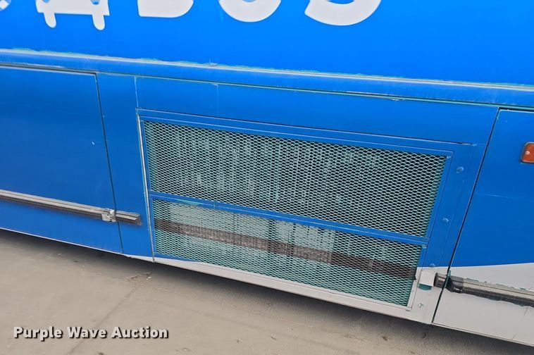 image for item DQ4559 2012 Motor Coach D4500 transit bus