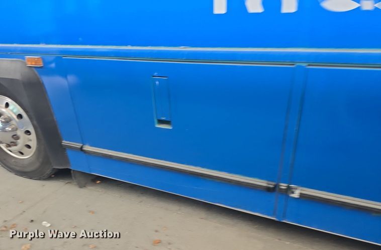 image for item DQ4559 2012 Motor Coach D4500 transit bus