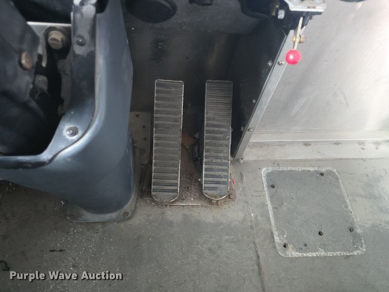 image for item DQ4559 2012 Motor Coach D4500 transit bus