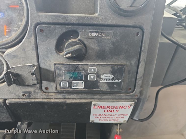 image for item DQ4559 2012 Motor Coach D4500 transit bus