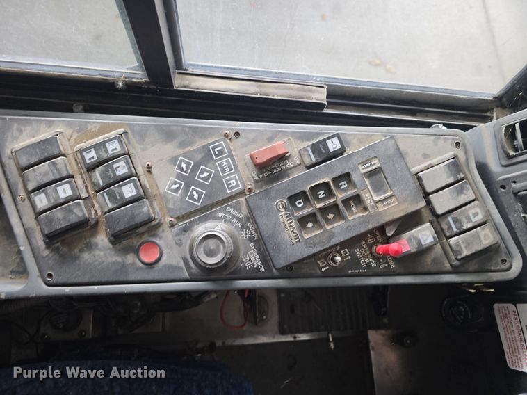 image for item DQ4559 2012 Motor Coach D4500 transit bus