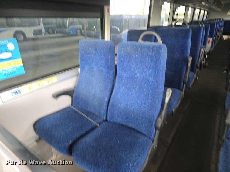 image for item DQ4559 2012 Motor Coach D4500 transit bus