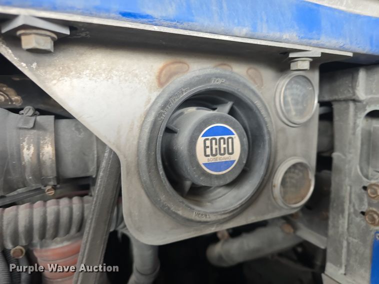 image for item DQ4559 2012 Motor Coach D4500 transit bus