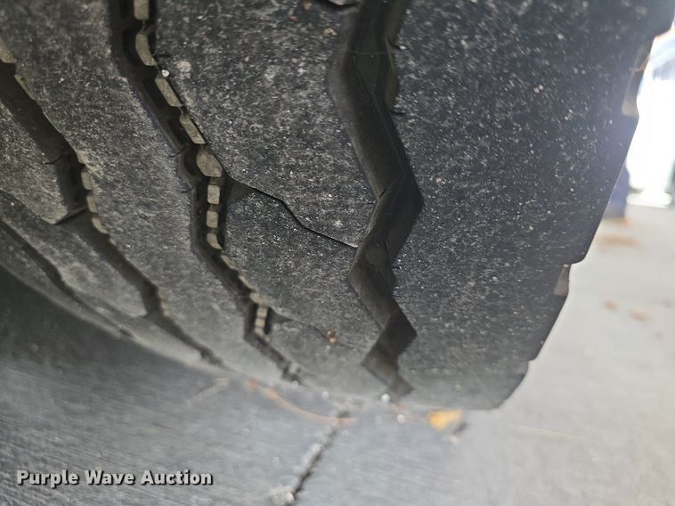 image for item DQ4559 2012 Motor Coach D4500 transit bus