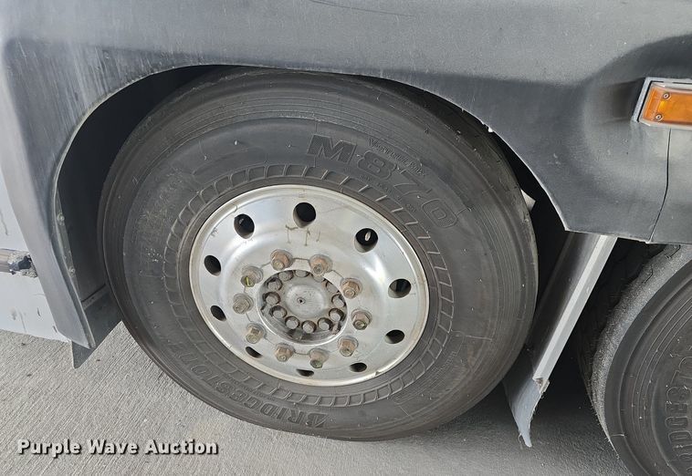 image for item DQ4559 2012 Motor Coach D4500 transit bus