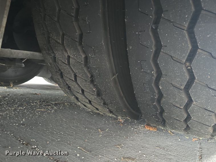 image for item DQ4559 2012 Motor Coach D4500 transit bus