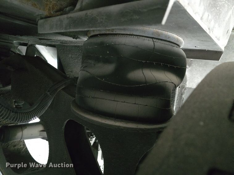 image for item DQ4559 2012 Motor Coach D4500 transit bus