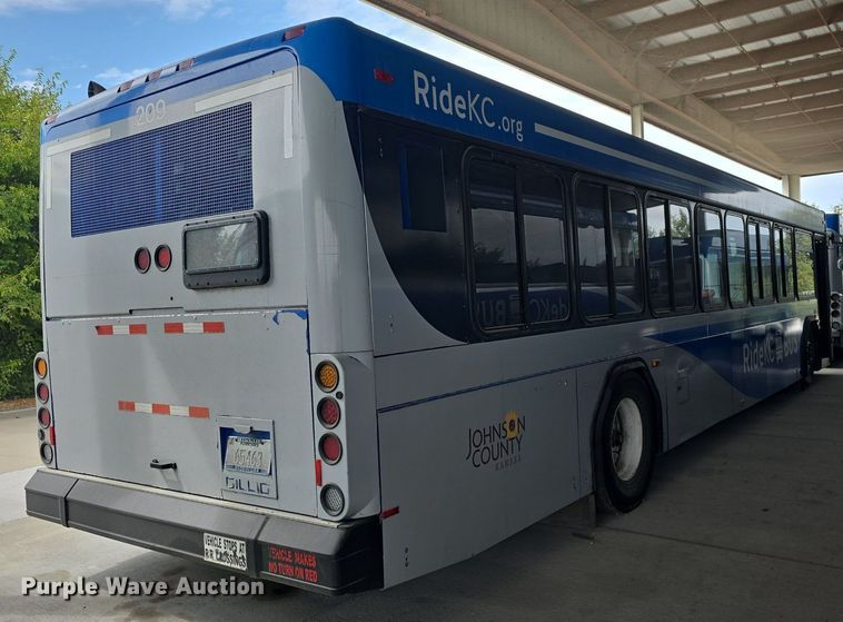 image for item DQ4560 2006 Gillig  G29D102N4 transit bus