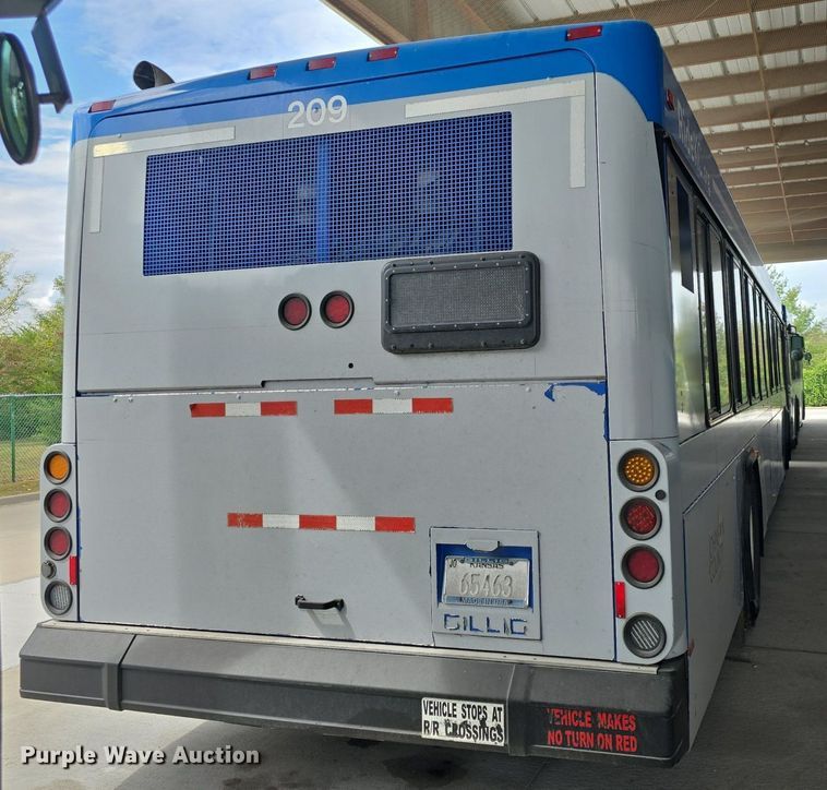 image for item DQ4560 2006 Gillig  G29D102N4 transit bus