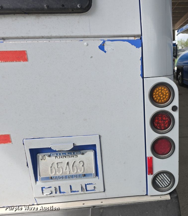 image for item DQ4560 2006 Gillig  G29D102N4 transit bus