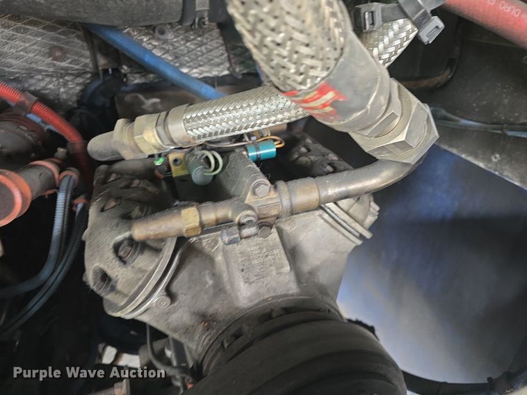 image for item DQ4560 2006 Gillig  G29D102N4 transit bus