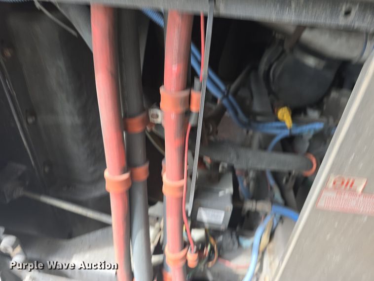 image for item DQ4560 2006 Gillig  G29D102N4 transit bus