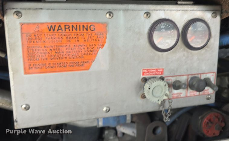 image for item DQ4560 2006 Gillig  G29D102N4 transit bus