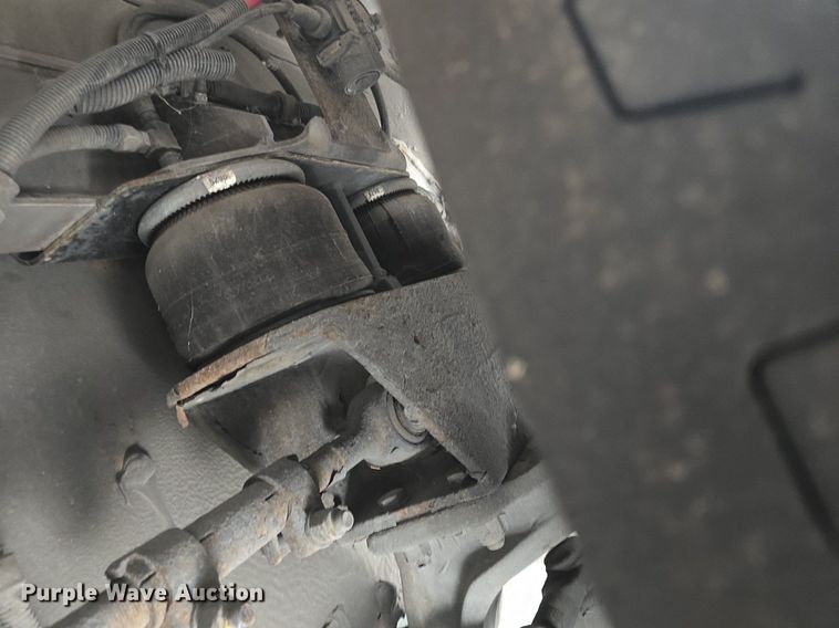 image for item DQ4560 2006 Gillig  G29D102N4 transit bus