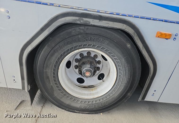 image for item DQ4560 2006 Gillig  G29D102N4 transit bus