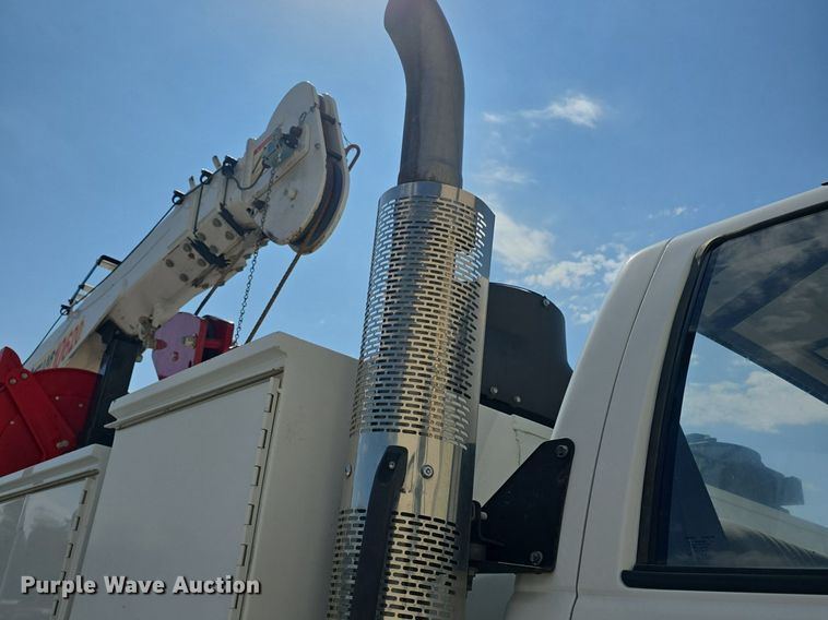 image for item DQ4562 2002 Chevrolet C6500 utility / service truck