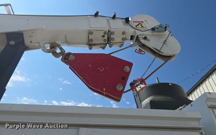 image for item DQ4562 2002 Chevrolet C6500 utility / service truck