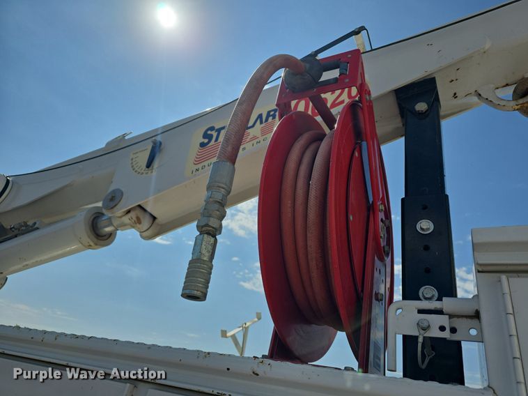 image for item DQ4562 2002 Chevrolet C6500 utility / service truck