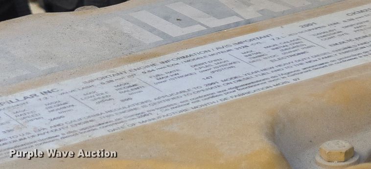 image for item DQ4562 2002 Chevrolet C6500 utility / service truck