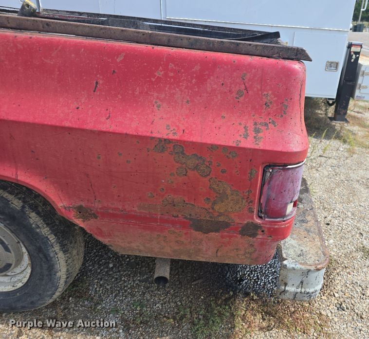 image for item DQ4563 1984 Chevrolet Scottsdale 10 pickup truck