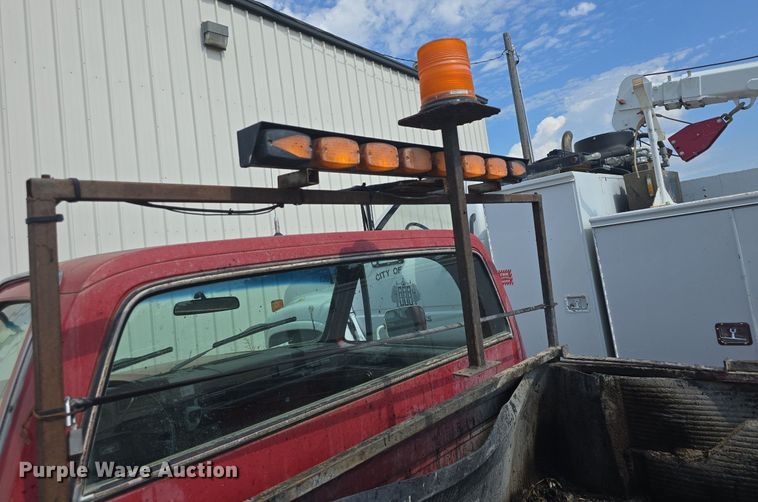 image for item DQ4563 1984 Chevrolet Scottsdale 10 pickup truck