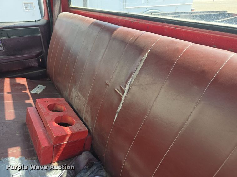 image for item DQ4563 1984 Chevrolet Scottsdale 10 pickup truck