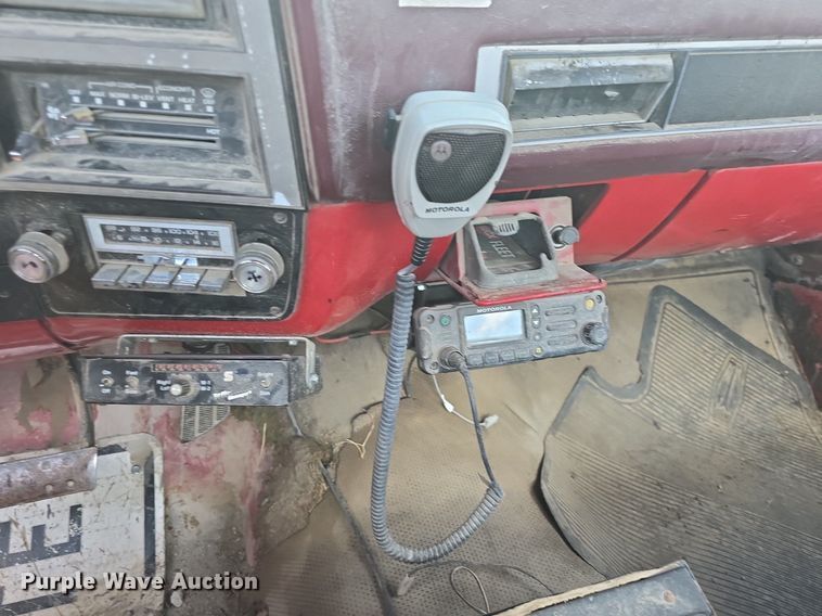 image for item DQ4563 1984 Chevrolet Scottsdale 10 pickup truck