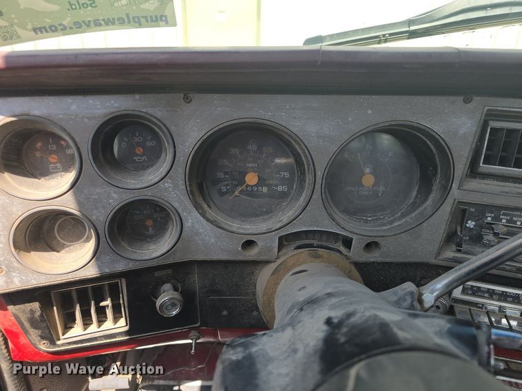 image for item DQ4563 1984 Chevrolet Scottsdale 10 pickup truck