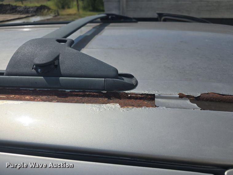 image for item DQ4567 2002 Ford Windstar LX SUV