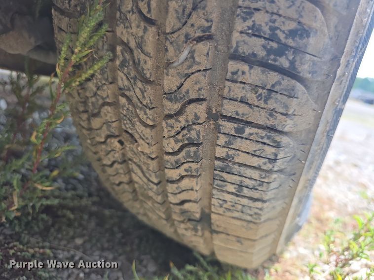 image for item DQ4567 2002 Ford Windstar LX SUV