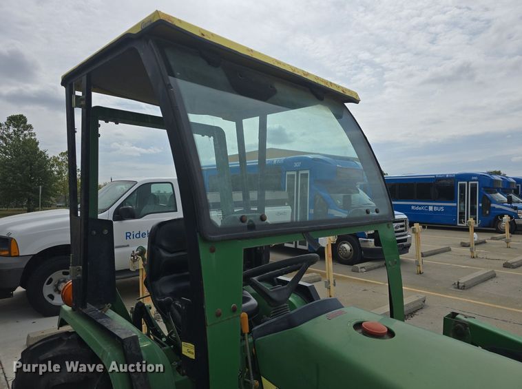 image for item DQ4574 2001 John Deere  790 MFWD tractor