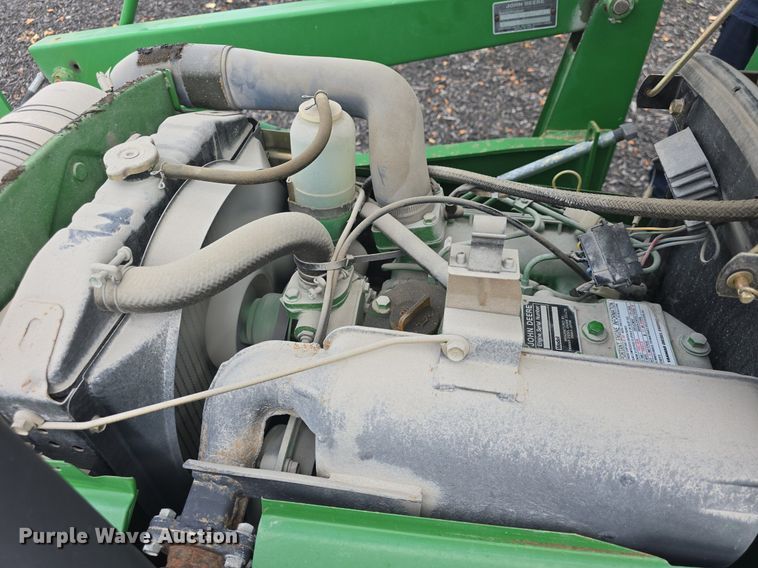 image for item DQ4574 2001 John Deere  790 MFWD tractor