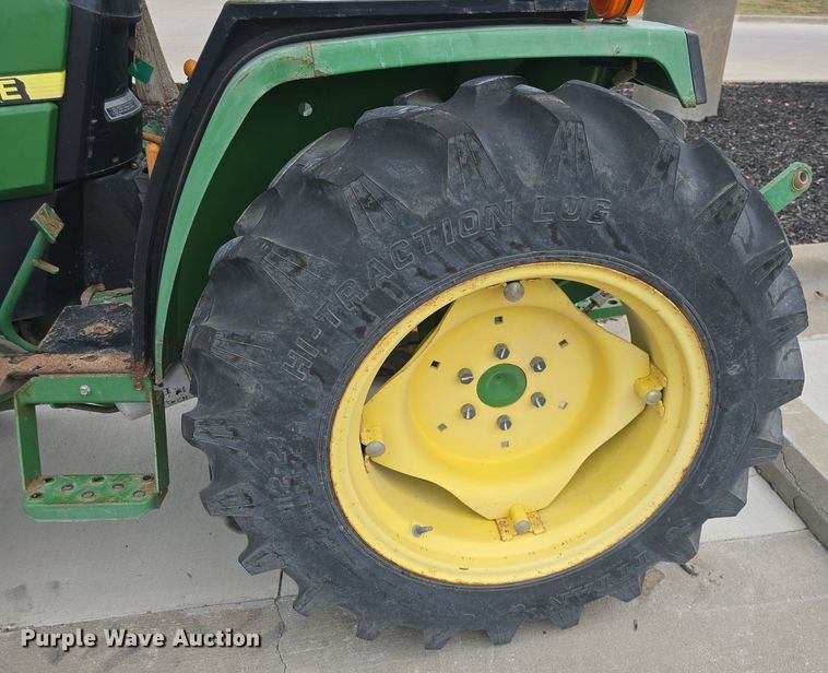 image for item DQ4574 2001 John Deere  790 MFWD tractor