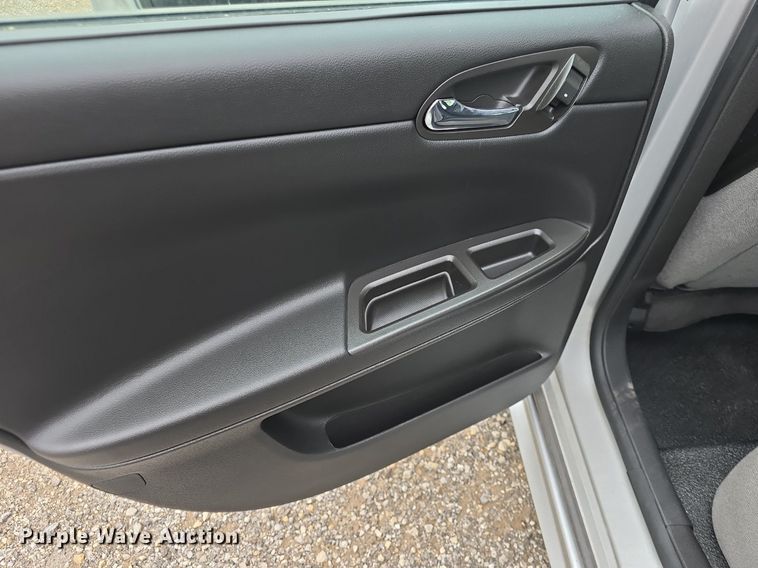 image for item DQ4575 2015 Chevrolet Impala Limited Police Cruiser 