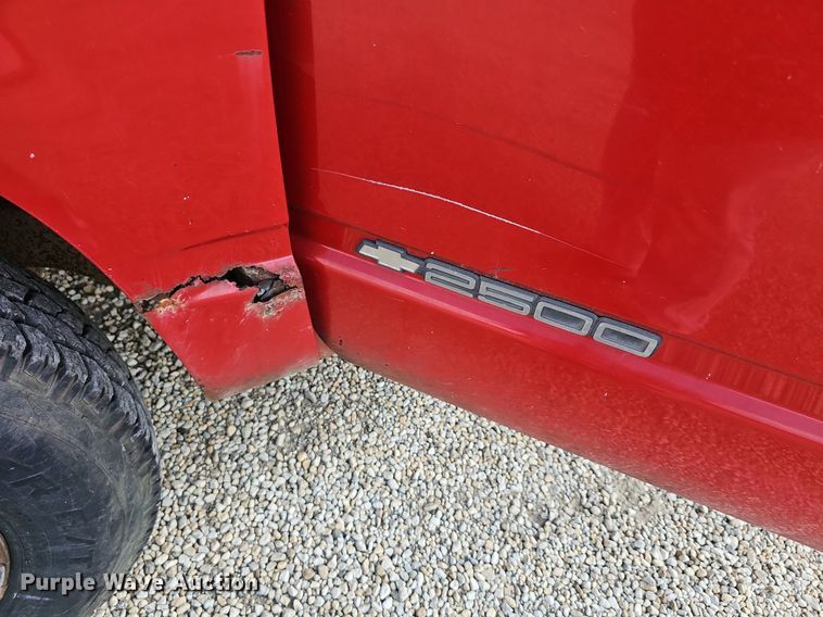 image for item DQ5150 1994 Chevrolet C2500 animal control pickup truck