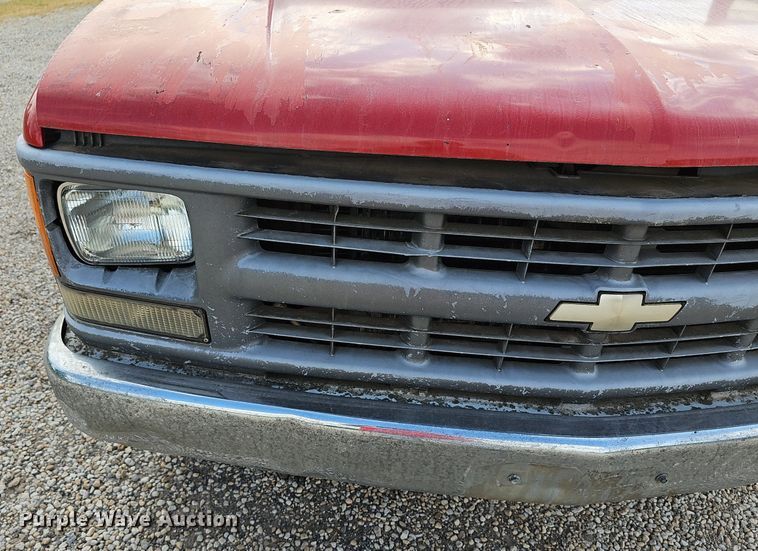 image for item DQ5150 1994 Chevrolet C2500 animal control pickup truck