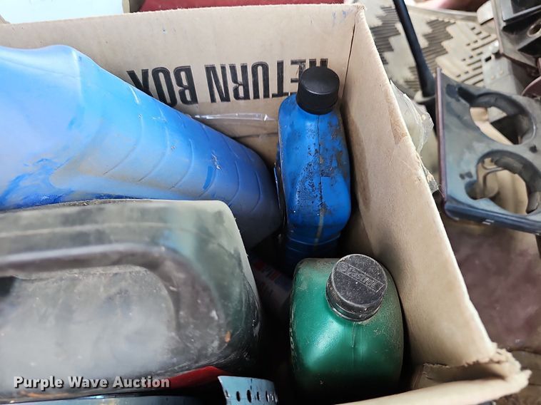 image for item DQ5150 1994 Chevrolet C2500 animal control pickup truck