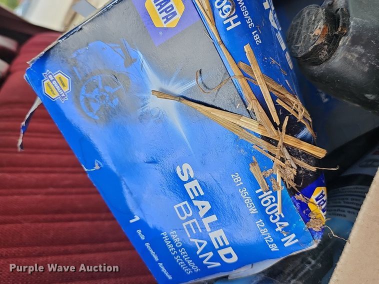 image for item DQ5150 1994 Chevrolet C2500 animal control pickup truck