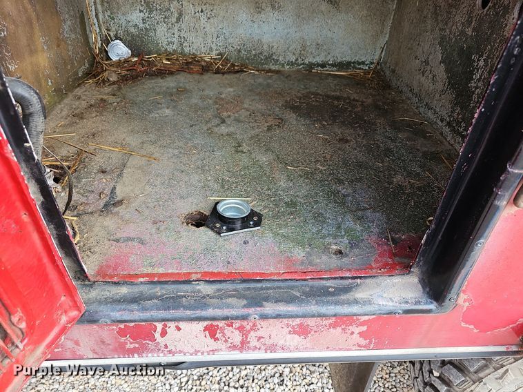 image for item DQ5150 1994 Chevrolet C2500 animal control pickup truck