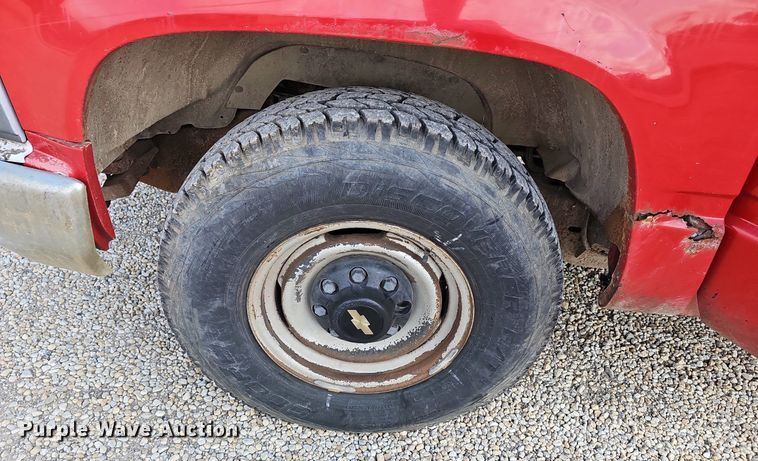 image for item DQ5150 1994 Chevrolet C2500 animal control pickup truck