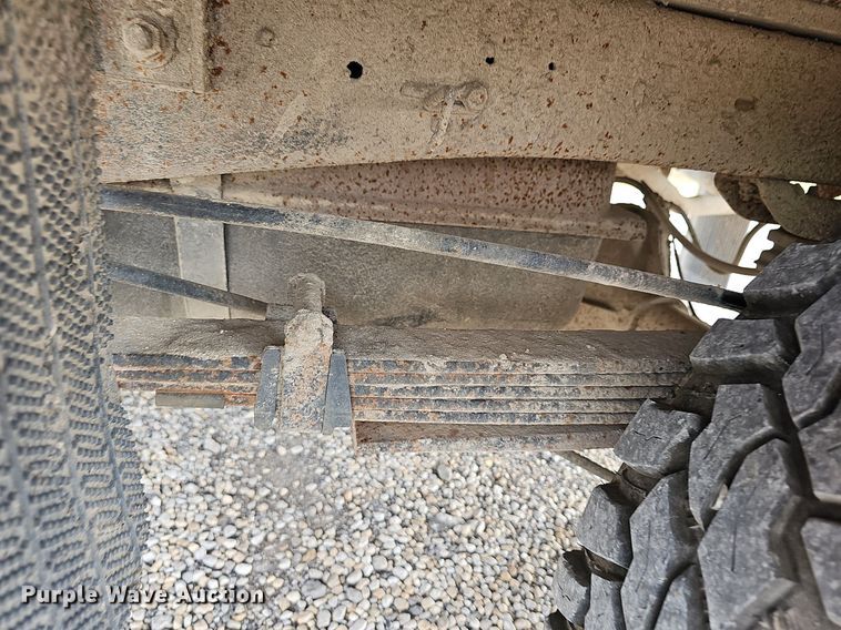 image for item DQ5150 1994 Chevrolet C2500 animal control pickup truck