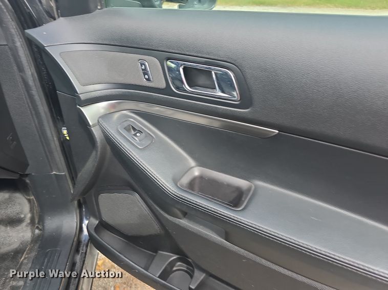 image for item DQ5151 2017 Ford Explorer Police Interceptor SUV