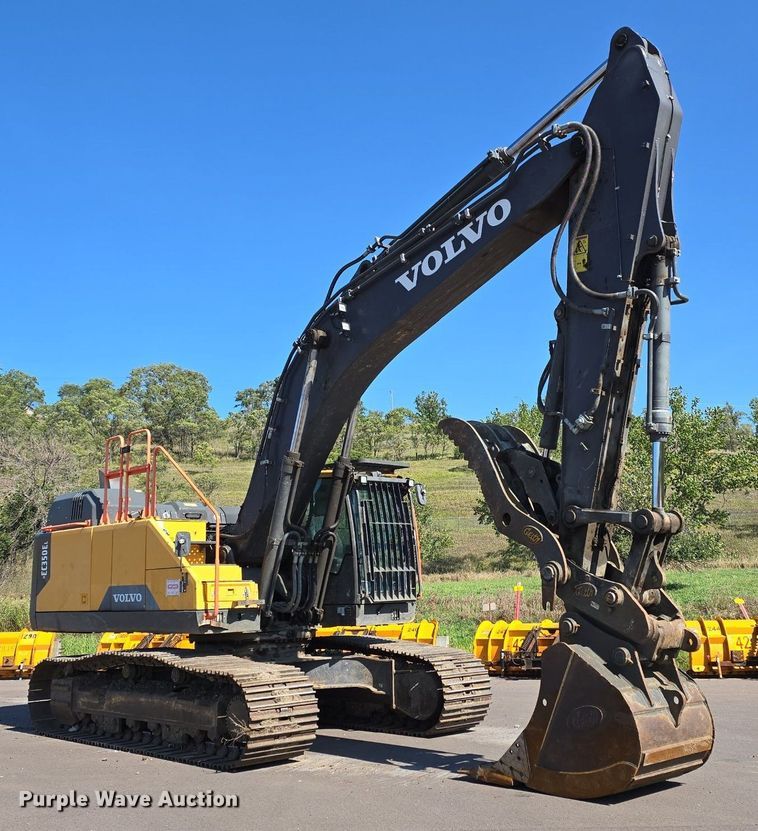 image for item DR4470 2018 Volvo  EC350EL excavator